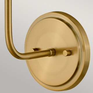 hk-clarke1-br-bk_detail2_1