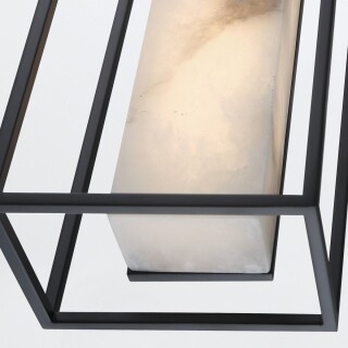 qn-blakley-l-bk_detail4