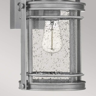 qn-booker-m-ia_detail2