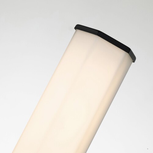 qn-facet-led1-bk-bath_detail3.jpg