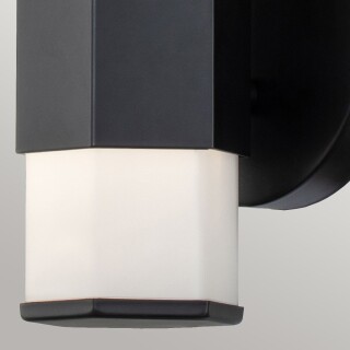 qn-facet-led1-bk-bath_detail4