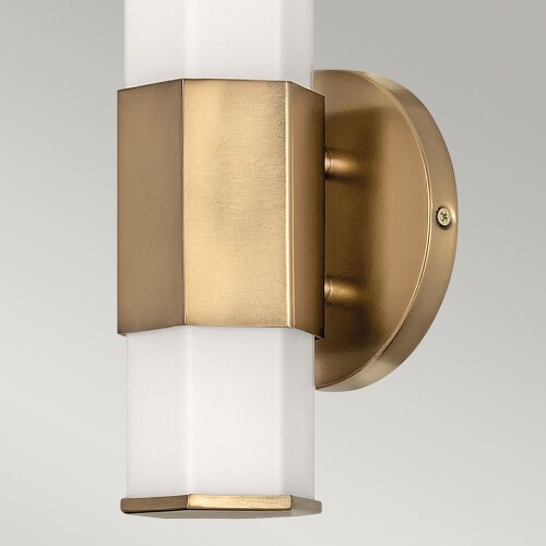 qn-facet-led1-hb-bath_detail2.jpg