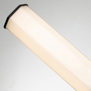 qn-facet-led2-bk-bath_detail3