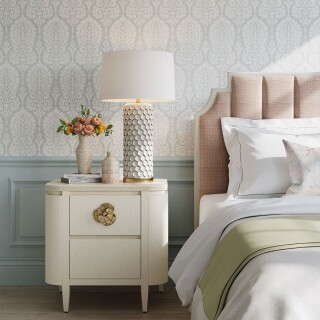 qnc-calla-lily-tl-wh_insitu1