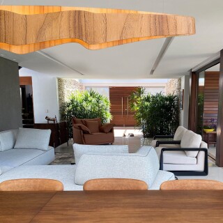 qn-horizon-led-lp-100-teak_insitu1